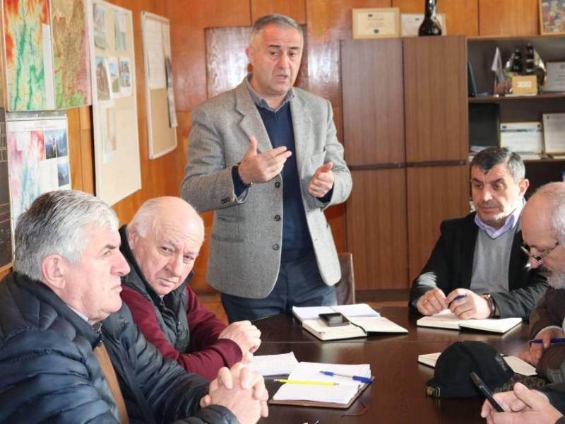 ცაგერის მუნიციპალიტეტის მერიაში მერის მოვალეობის შემსრულებელმა ალუდა თუთისანმა...